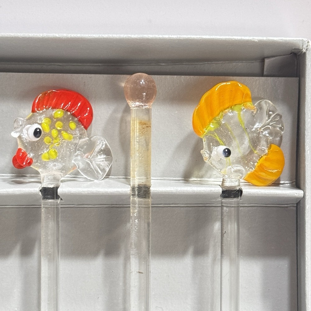 Fish Ocean WORLD MARKET glass stir sticks set of 6 Beach Vacation Fun Whimsical - Picture 3 of 9